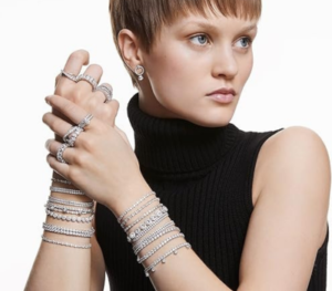 Read more about the article Radiant Crystal Subtle Bracelet 11 centimeters