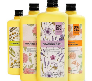 Read more about the article Luxurious Bubble Bath with Shower Gel (Pack of 4)