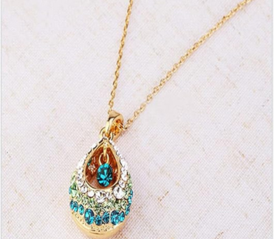 You are currently viewing Graceful Water Drop Crystal Necklace 1